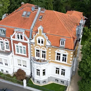 villa-aurelia.topcolognehotels.com/